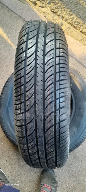 Matairi ya Longway 195/70R14 ya Abiria