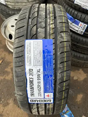 Tairi ya Goddard 225/45R18