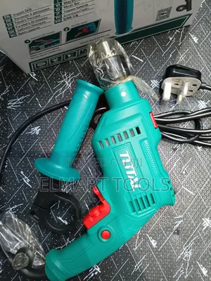 Total 680W Impact Drill