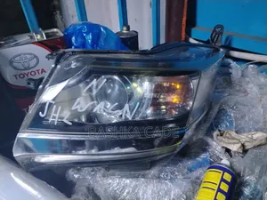 Honda N-WGN Xenon Headlights (Used)