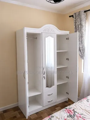 Kabati Nyeupe ya Milango 3 yenye Kioo