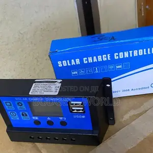 Kidhibiti Chaji cha Jua cha 30A PWM