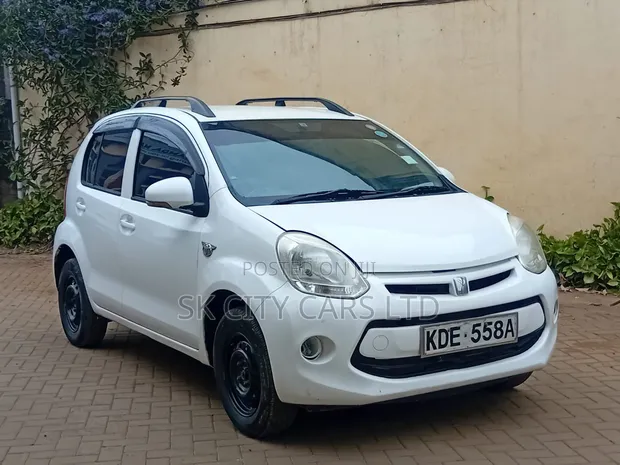 Toyota Passo 2014 White - 1