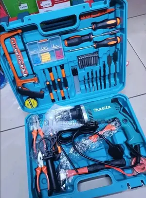Brand New Cordless Makita Drill Set