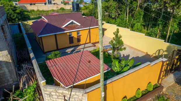 Bungalow ya Vyumba 3 kwa Mauzo Kamangu, Kikuyu - 1