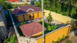 Bungalow ya Vyumba 3 kwa Mauzo Kamangu, Kikuyu