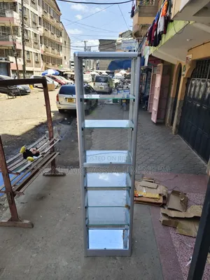 Tower Display Shelves - Hutengenezwa kwa Agizo
