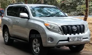 Toyota Land Cruiser Prado 2013