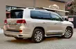 Toyota Land Cruiser 4.6 V8 ZX 2019 Gold - 3