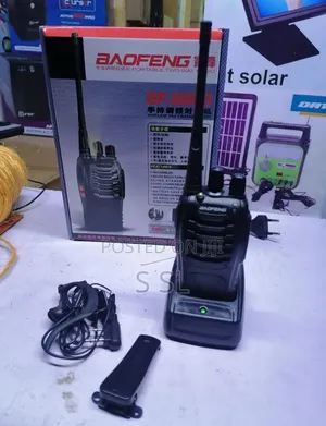 Baofeng BF-888S Two-Way Radio (3km Range) with Earphones