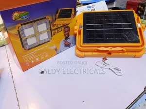 Modern 200W Portable Solar Work Light with USB Charging