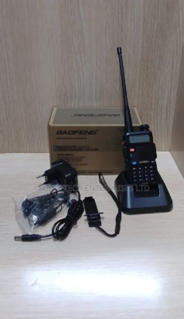 Baofeng UV-5R Portable Walkie Talkie - 1