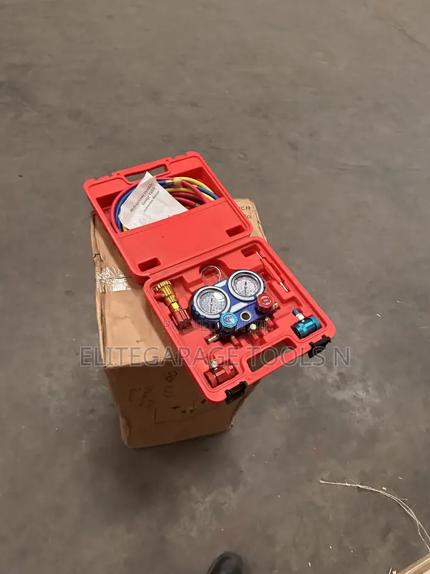 High Quality Refrigerant Double Gauge Valve AC Manifold - 1
