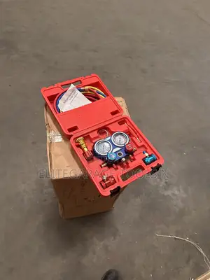High Quality Refrigerant Double Gauge Valve AC Manifold
