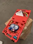 High Quality Refrigerant Double Gauge Valve AC Manifold - 2