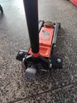 Sunshine 4 Ton Heavy Duty Trolley Jack with Foot Pedal - 2