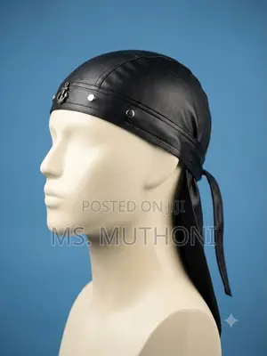 Kofia ya Ngozi yenye Studs / Durag