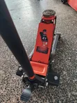 Heavy Duty 4 Ton Trolley Jack for Garage & Auto Service - 2