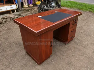 Executive Office Desk, Leaders Desk