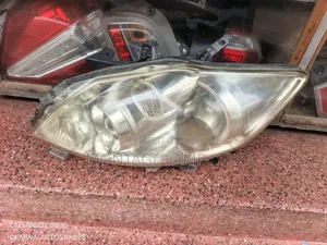 Toyota Auris 2012 Non-Xenon Headlight