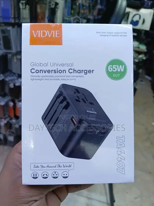 Vidvie TA4407 Global Universal Conversion Charger - 65W - 1