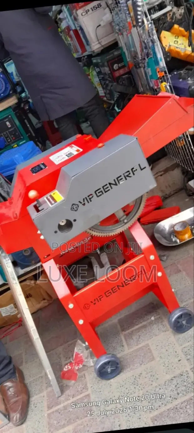 Brand New Chaff Cutter Machine with 3HP Motor - 1