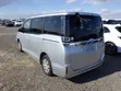 Toyota Voxy 2018 Silver - 4