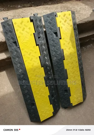 Heavy Duty 2-Channel Cable Ramp