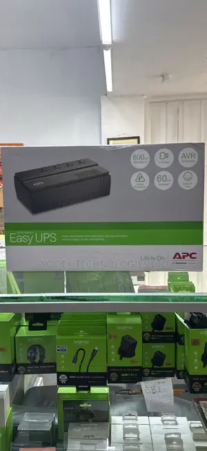 APC Easy UPS 800VA (450W)