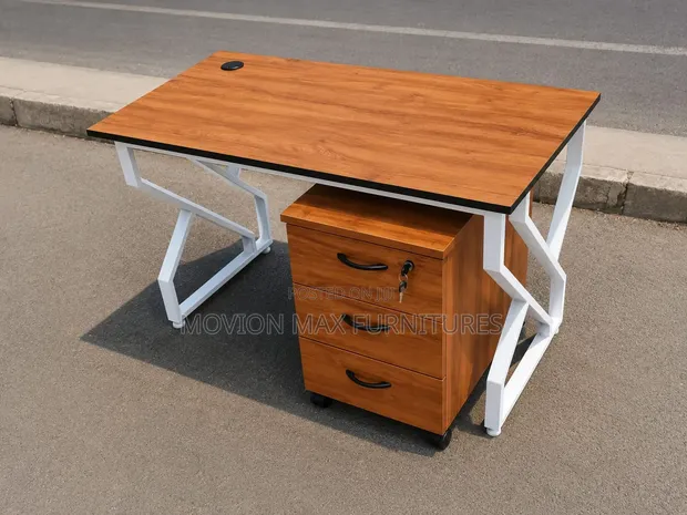 Boss Office Products Lockable Home Office Desk - 1