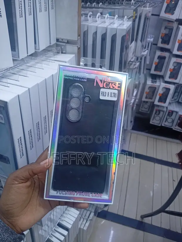 Samsung Galaxy Z Fold 8 Ultra Folding Case - 1