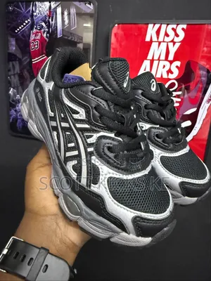 ASICS GEL-NYC Kids Sneakers