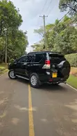 Toyota Land Cruiser Prado 2012 Black - 2