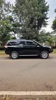 Toyota Land Cruiser Prado 2012 Black - 4