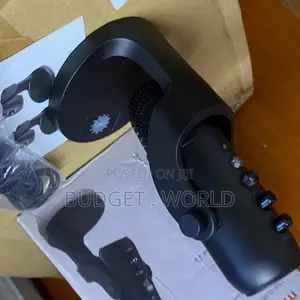 Advanced Desktop Podcast Microphone with Background Sound Reduction