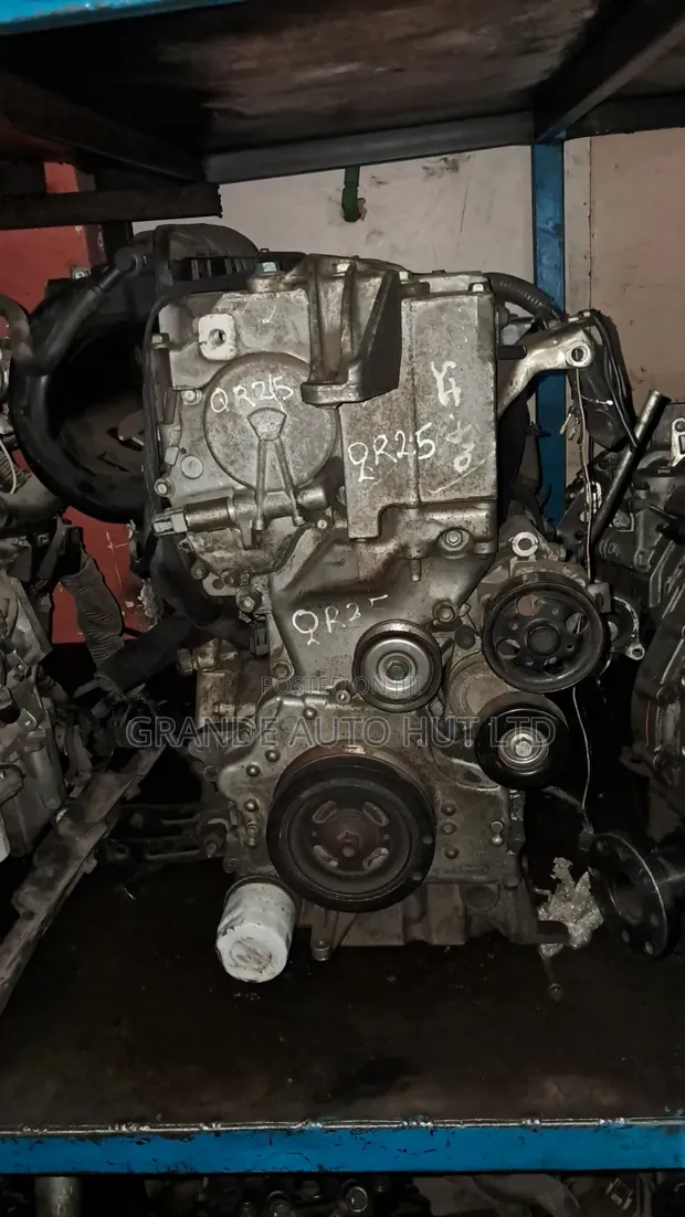Nissan QR25/QR20 Engine - 1