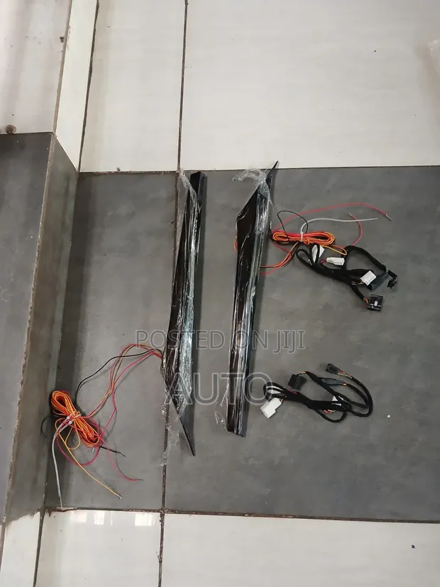 Mazda CX-5 2017-2021 LED Sequential Turn Signals - 1