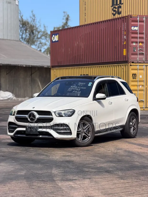 Mercedes-Benz GLE-Class 2020 Teal - 1