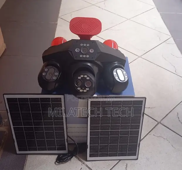 Smart 4G Solar Security Camera with Triple Lens - 1
