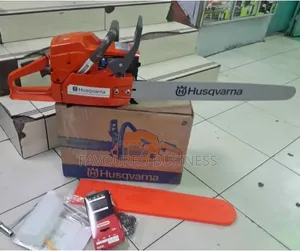 Brand New Husqvarna 272xp Power Saw