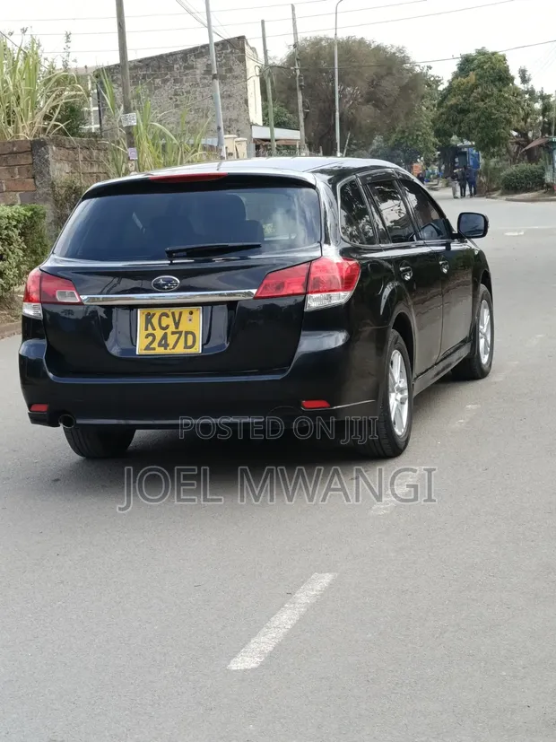 Subaru Legacy 2011 Black - 1