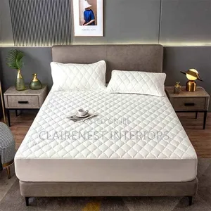 White & Grey 4x6 Waterproof Mattress Protector