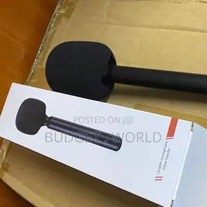 High-Performance Clip-on Lavalier Microphone for Content Creators