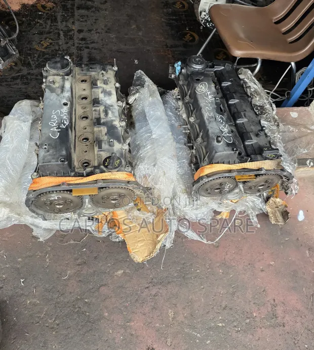 Ford Ranger 3.2 Cylinder Head - 1