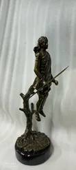 Jumping Maasai Man Sculpture - 1
