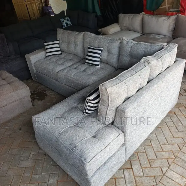 5 Seater Grey Tufted L-Shaped Sofa with Chaise - 1