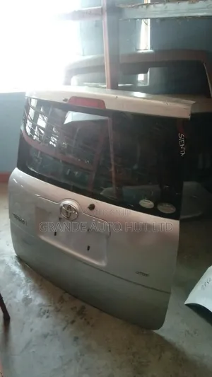 Toyota Sienta Boot/Tailgate (Used)