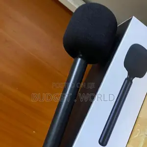 Premium Wireless Lavalier Microphone for Vlogging