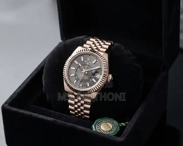 Rolex Sky-Dweller Ref. 336935 Everose Gold - 1