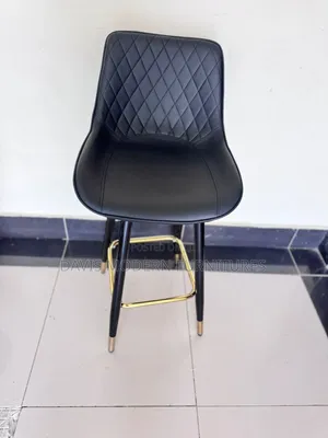 Luxe Quilted High Bar Stools - Black/Gold